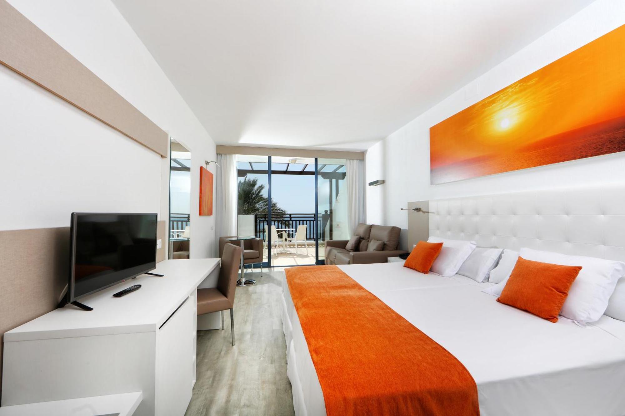 Superior Double Room with Sea View,848524514:JPEG